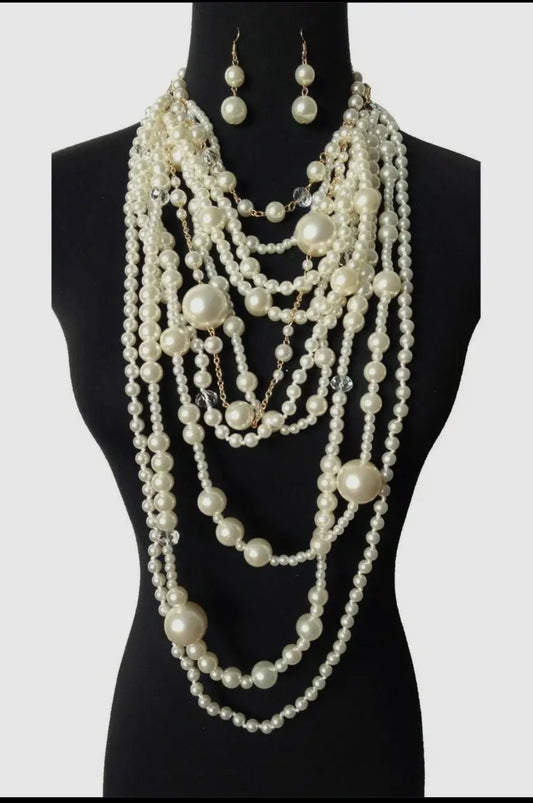 Strings of Pearls Necklace Set